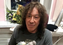 Владимир Кузьмин бросил любовницу и вернулся к жене