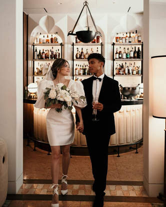 Для невест и их подруг: 10 главных свадебных трендов 2022 года