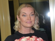 Волочкова не боится выглядеть старше рядом с молодым ухажером: «Моя красота — плод большого труда»