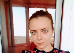 Женя Огурцова закрутила роман после скандального развода