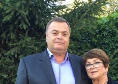 Отец Жанны Фриске: «Пусть почаще привозят Заворотнюк дочку»