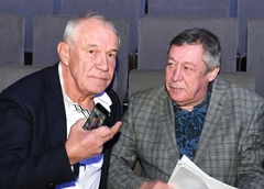 Гармаш, Домогаров и Матвеев: кто покинул ведущие театры Москвы в новом сезоне