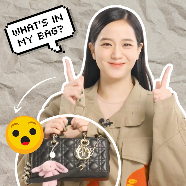 Доллар на память и фирменная помада: что в сумке Джису из BLACKPINK? 👜 | thegirl.ru