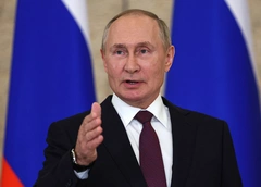 Владимир Путин на торжественной церемонии принятия в состав РФ новых территорий. Онлайн-трансляция