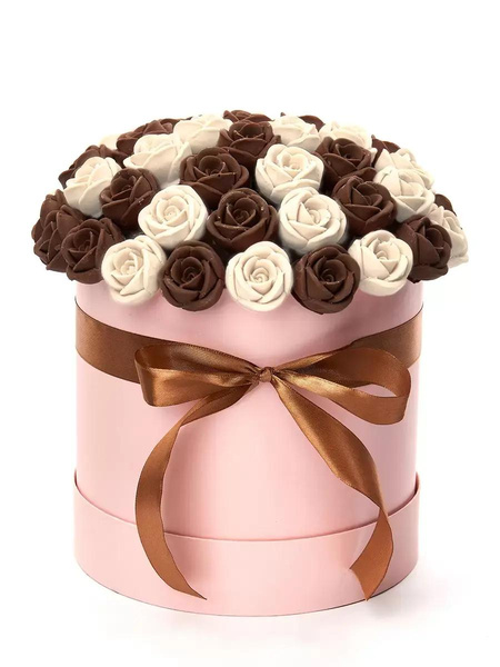 Съедобный шоколадный букет из 51 шоколадной розы