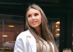 Элла Суханова о грудном вскармливании: «Думала имплантаты лопнут или выскочат наружу»