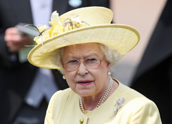 Богаче самой Королевы: 6 знаменитостей, чье состояние больше, чем у Елизаветы II
