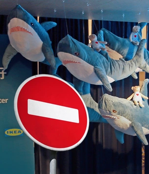 После фейла в IKEA придумали, как провести финальную распродажу, но есть ограничения