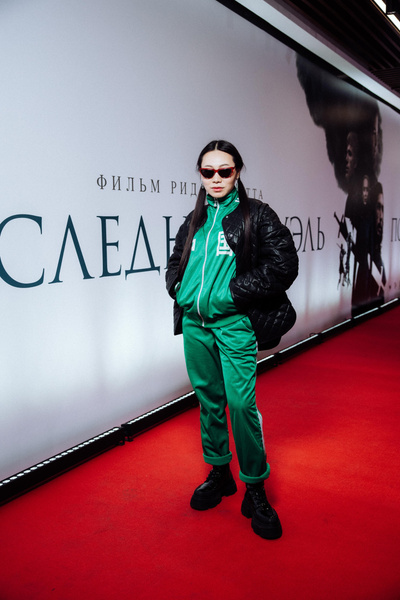 Ян Гэ в костюме из «Игры в кальмара», Ева Польна — в кимоно: звезды на премьере «Последней дуэли»