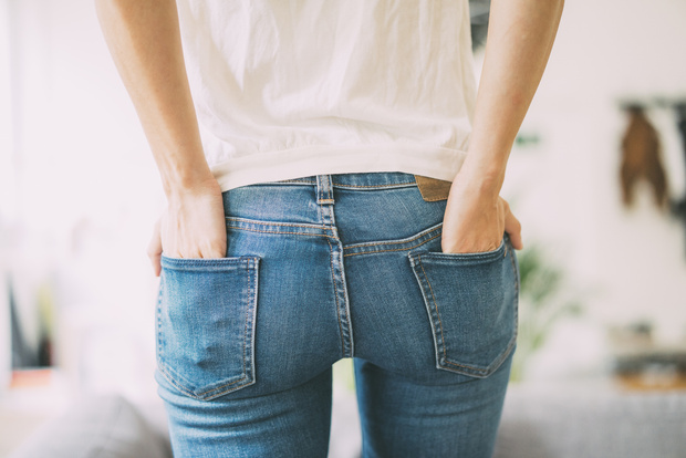 Фото №2 - Как растянуть джинсы: 9 проверенных способов