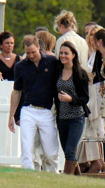 Принц Уильям и Кейт Миддлтон на турнире по поло в Аскоте, май 2009