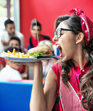 Самая полезная еда в «Макдоналдсе», KFC, «Теремке» и других сетях фастфуда, по мнению диетолога