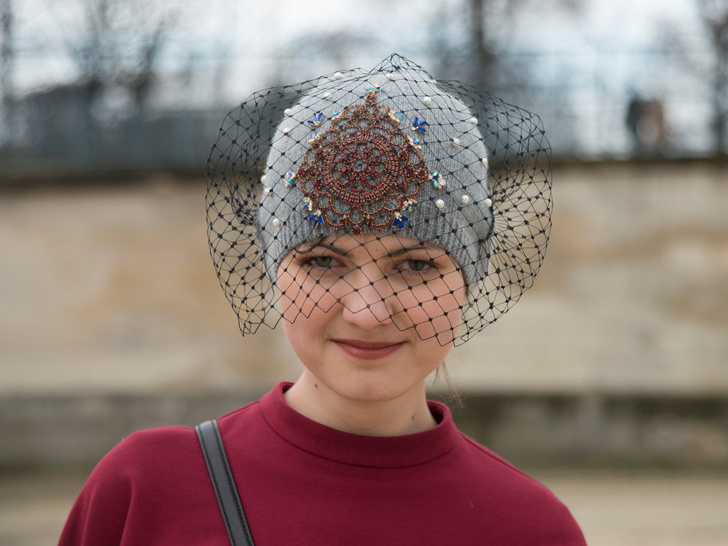 Нелепо и немодно: 7 моделей шапок, которые носят только россиянки