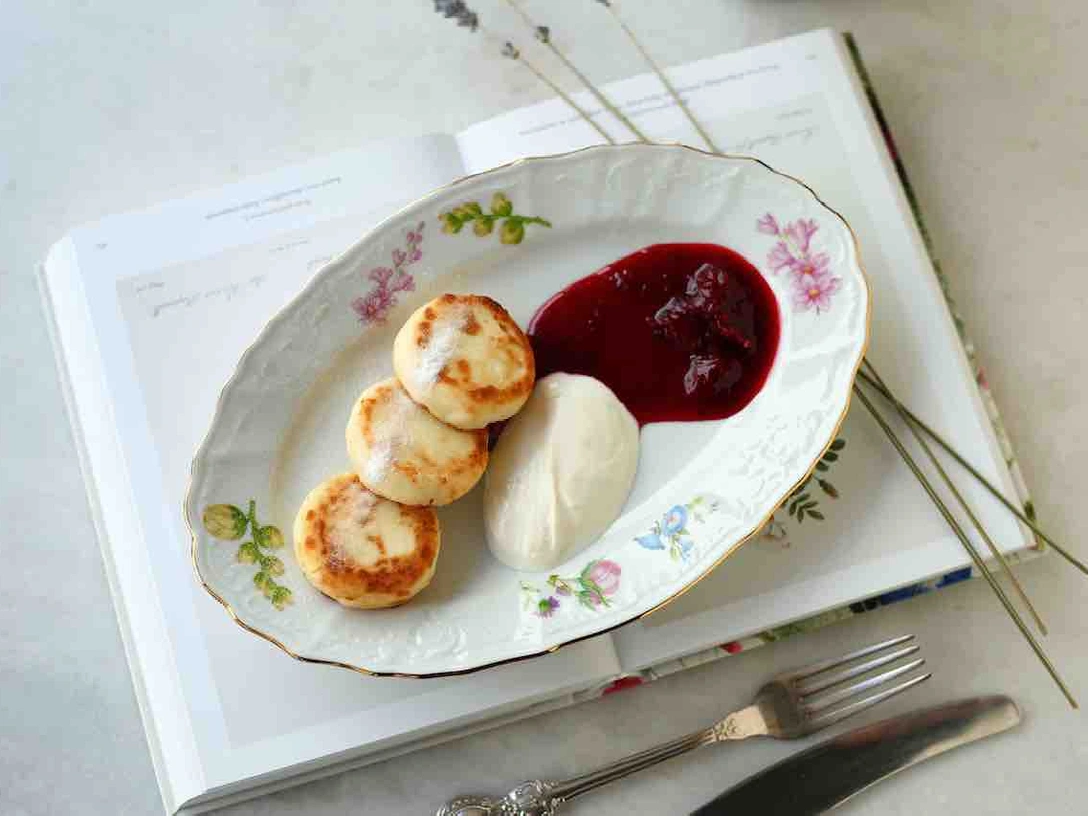 Сырники в кафе «Публика» | marieclaire.ru