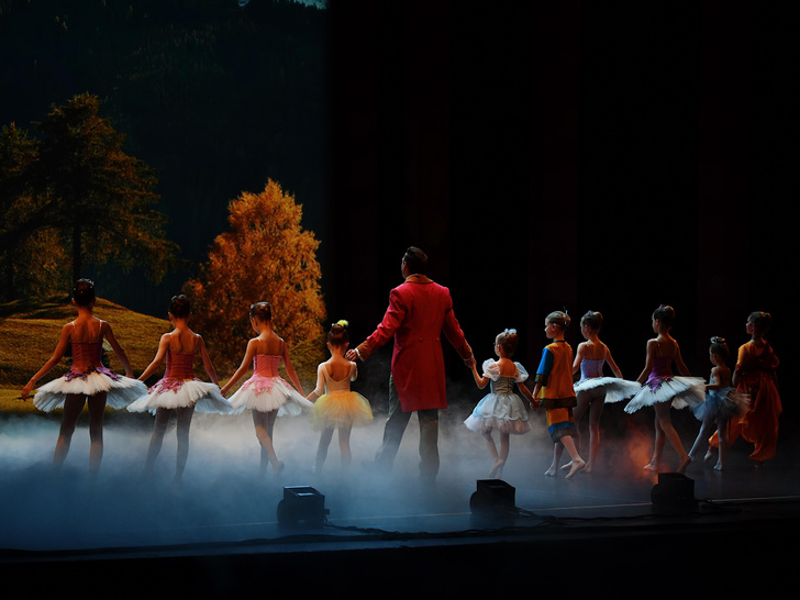 Центральная балетная школа представила музыкальный спектакль «Коппелия»