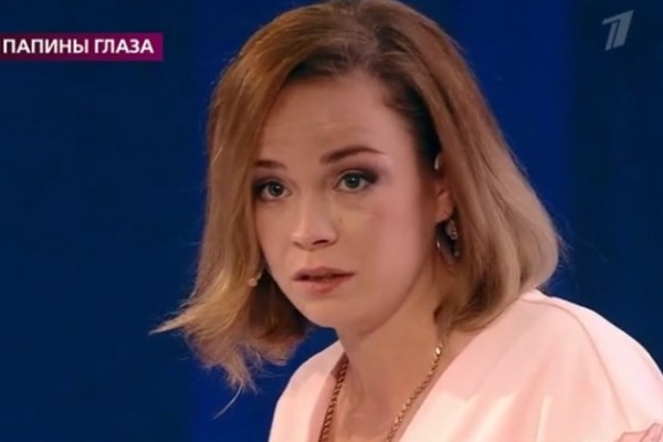 Анастасия Сухова заявила, что является дочерью актера