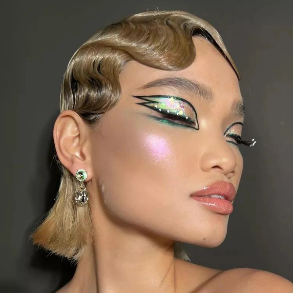 Источник: nikki_makeup 