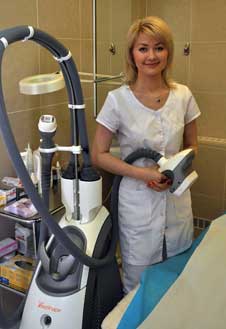 В салоне «Петровка-Бьюти» аппаратные процедуры умело совмещают с мезотерапией.