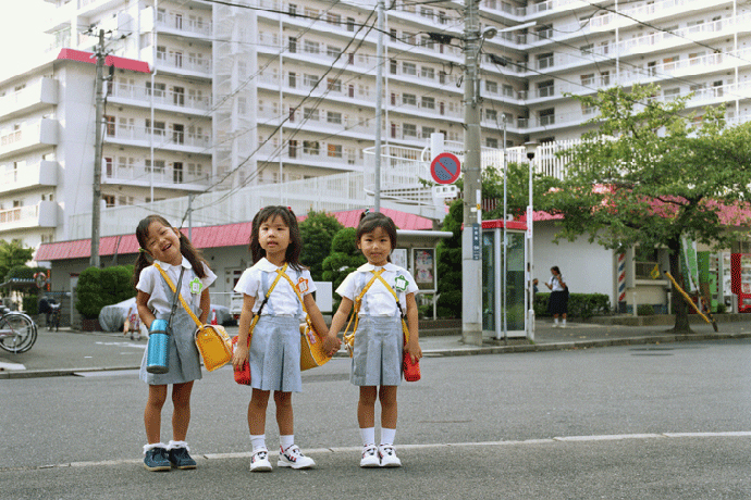 Японские дети на улице