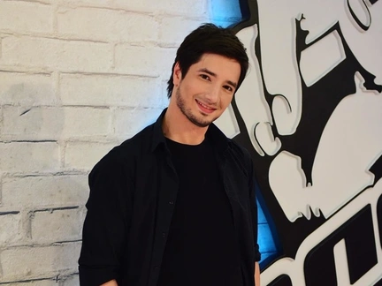 Участник «Голоса» Селим Алахяров: «Я лежал на полу, чтобы не попасть под пули»