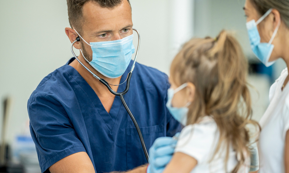 Доктор Комаровский рассказал, как отличить коронавирус от гриппа у ...