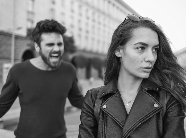 11 признаков эмоционального абьюза: как распознать и защититься от психологического насилия