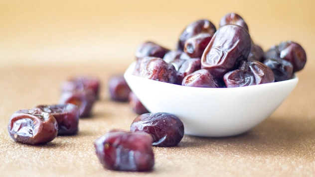 Как вырастить финиковую пальму из косточки: полезные советы