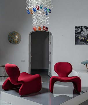 The Art of Sitting: культовые кресла на выставке в Mirra Gallery