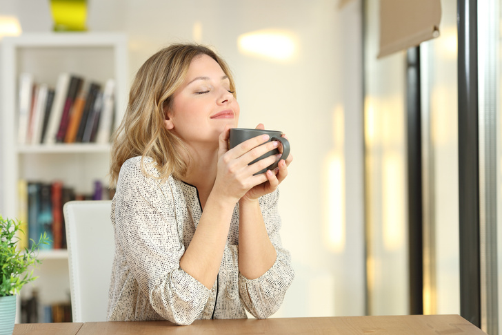 Поздно ложиться и пить много кофе: 12 привычек, которые день за днем убивают почки
