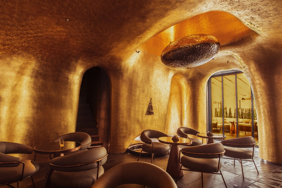 Бар INNS в медных тонах в Чэнду | Источник: Wooton Designers