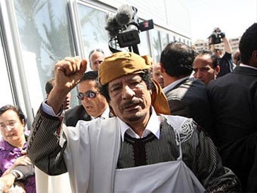Муаммар Кадаффи (Muammar Kaddafi) призывает исламские армии принять участие в битве