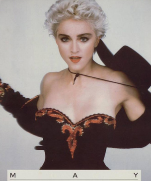 Как выглядел официальный настенный календарь Мадонны 1988 года