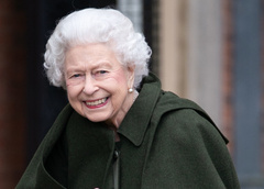Хоронить рано: посвежевшая Елизавета II впервые за долгое время появилась на публике