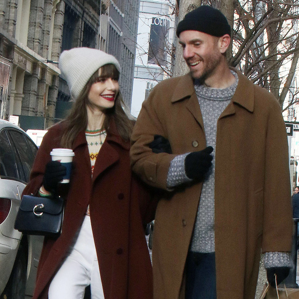 Как носить парный лук с пальто зимой 2023: показывает Лили Коллинз вместе с мужем