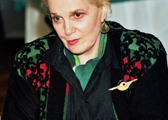 Зинаида Кириенко: «Элина Быстрицкая лежала в гробу истощенная, как ребенок»