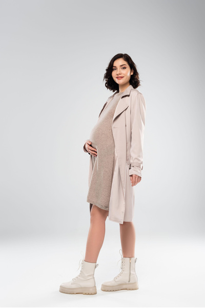 Как одеваться стильно во время беременности — советы стилиста