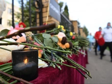 В Казани хоронят погибших при стрельбе в школе