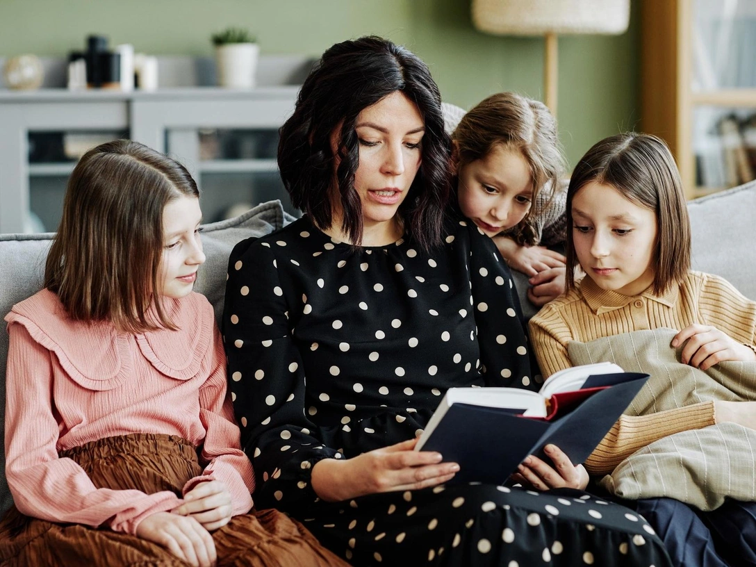 Какие русские фамилии на самом деле имеют еврейские корни — проверьте свою | marieclaire.ru