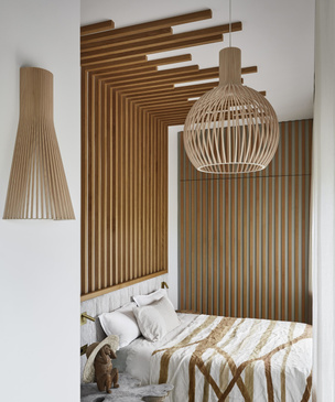 Деревянные рейки в спальне: 30+ примеров