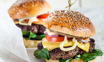 Вкусно, как в ресторане: рецепт домашнего чизбургера