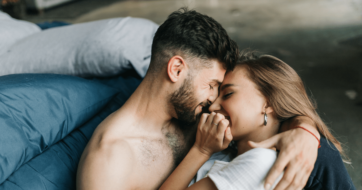 Жена целует мужа после минета любовнику: смотреть видео онлайн ❤️ на kingplayclub.ru