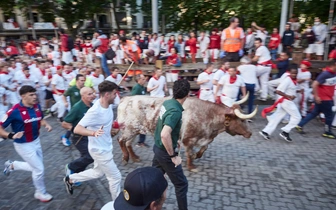 В Памплоне прошел традиционный забег с быками