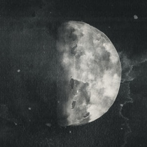 Тест: Выбери фазу Луны и узнай, кто засыпает с мыслью о тебе 😴