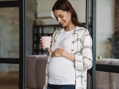Какие 3 анализа подскажут, сколько лет вы еще сможете родить — ответила гинеколог