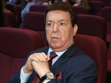 Кобзон о раке Юдашкина: «Внешне с Валентином все в порядке, но он упустил распространение метастазов»