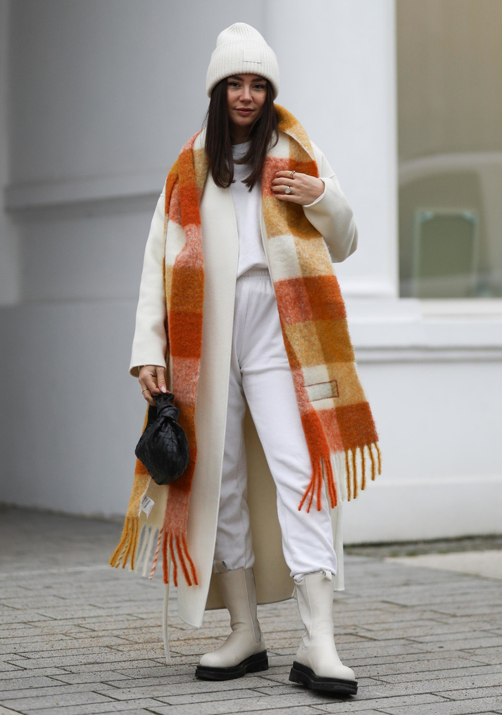 Где купить самые модные шарфы на осень-зиму 