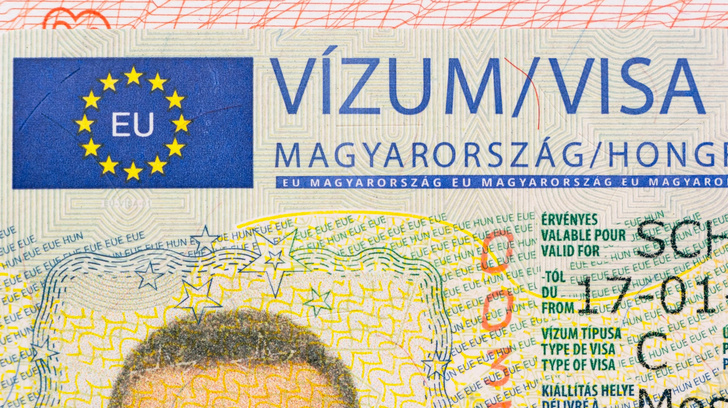 Могут дать на год, могут «прокатить»: как быстро и без проблем получить шенгенскую визу