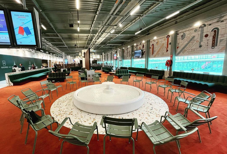 Новый зал ожидания в аэропорту Парижа по дизайну Доротеи Мейлихзон