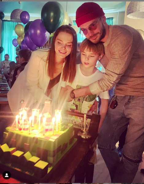 «Какой красавец!»: Лиза Боярская и Максим Матвеев публично поздравили наследника с девятилетием