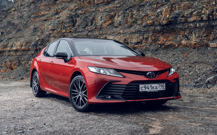 4 аргументированных факта об обновленной Toyota Camry | maximonline.ru